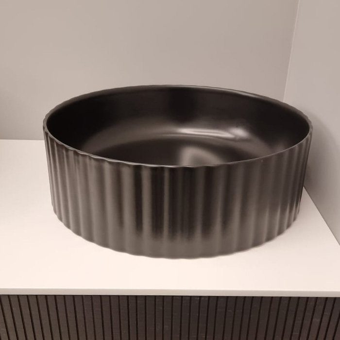 ArtCeram Millerighe Раковина накладная,Ø44,5хh14,5см, без отв под смеситель, без перелива, цвет: черный матовый