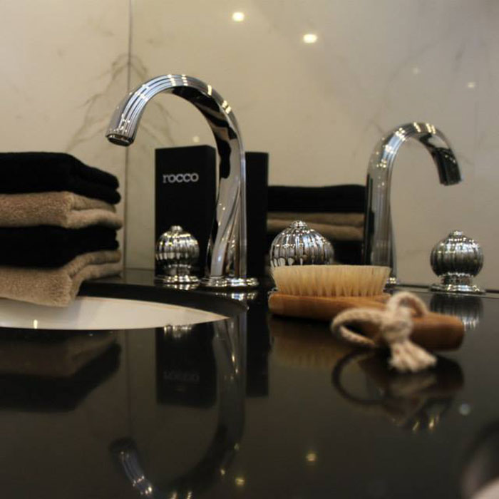 THG  Mandarine metal Смеситель для раковины на 3 отверстия, с донным клапаном, цвет: хром