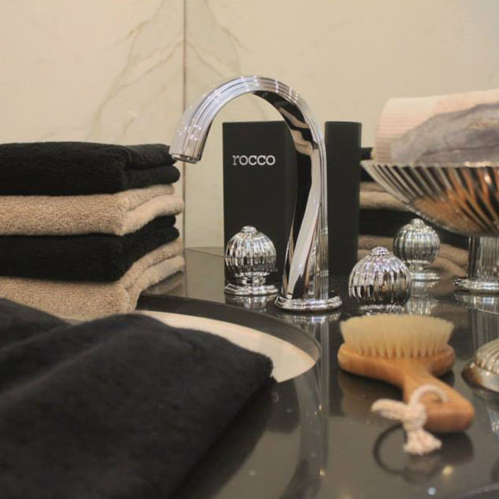 THG  Mandarine metal Смеситель для раковины на 3 отверстия, с донным клапаном, цвет: хром