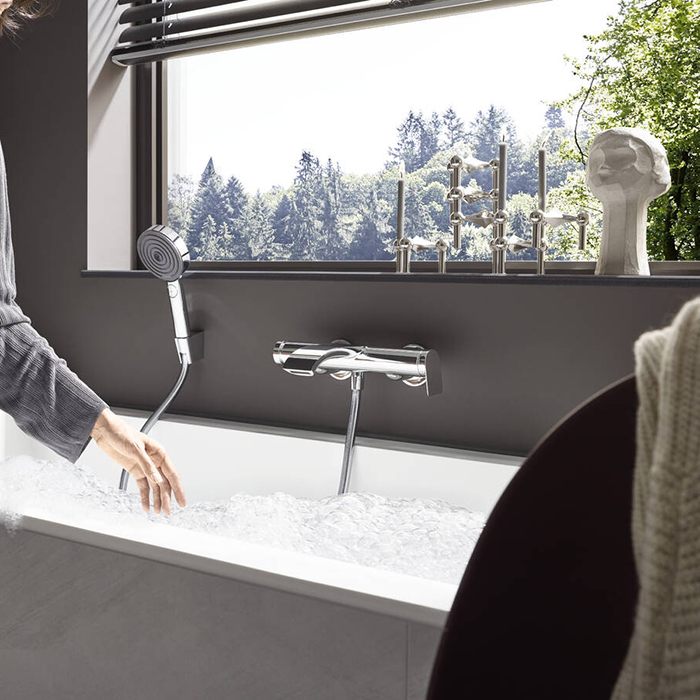 Hansgrohe Vivenis Смеситель для ванны, настенный, цвет: хром