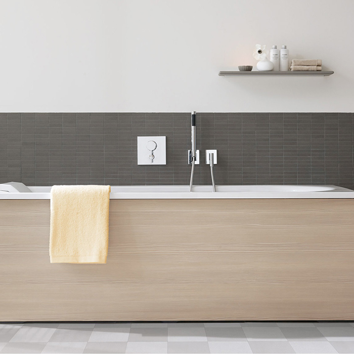 Duravit Darling New  Ванна 170х75x48см, акриловая, прямоугольная встраиваемая или с панелями,с наклоном для спины слева, цвет: белый