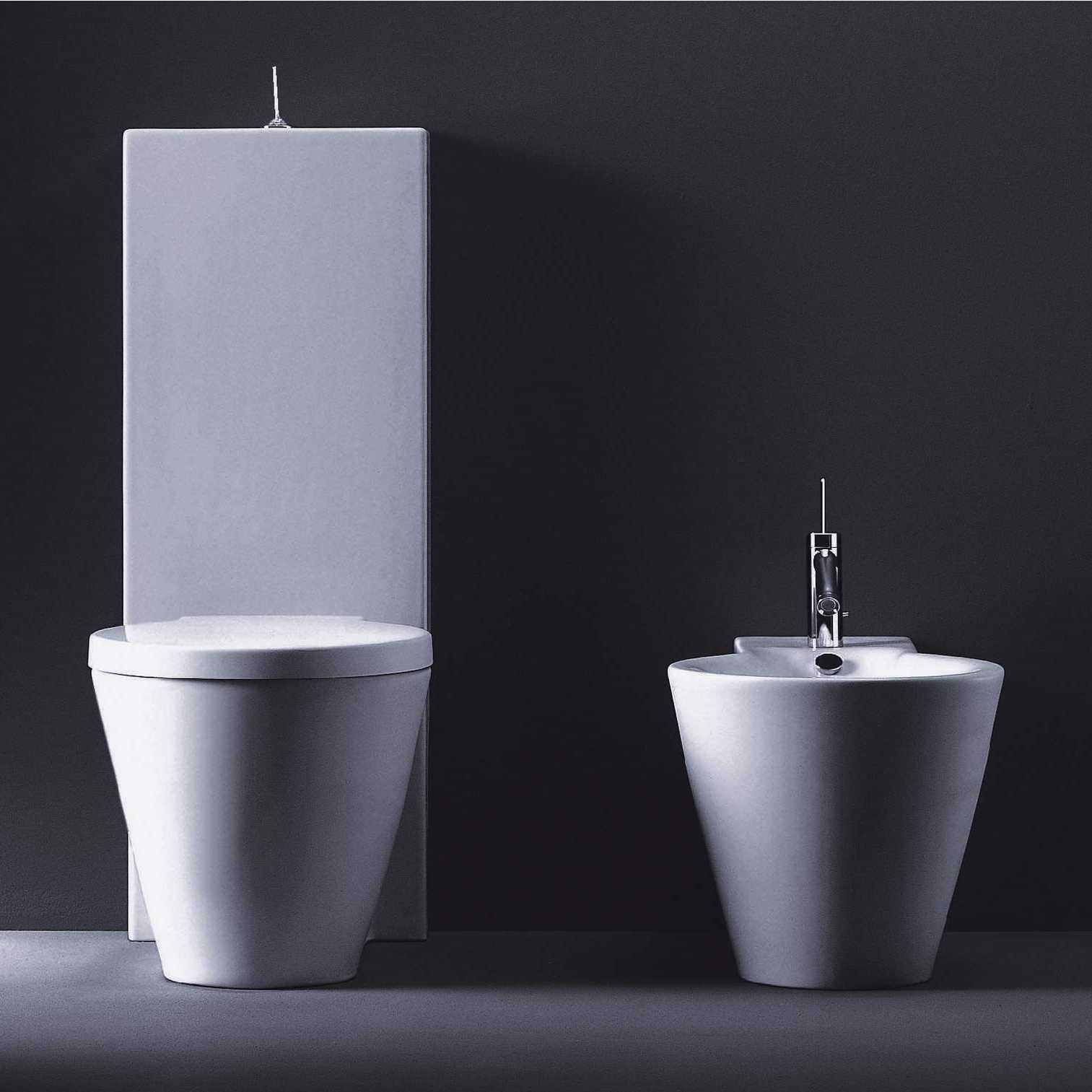 Duravit Starck 1 Унитаз моноблок 64х41.5см, с креплениями , слив универсальный, цвет: белый