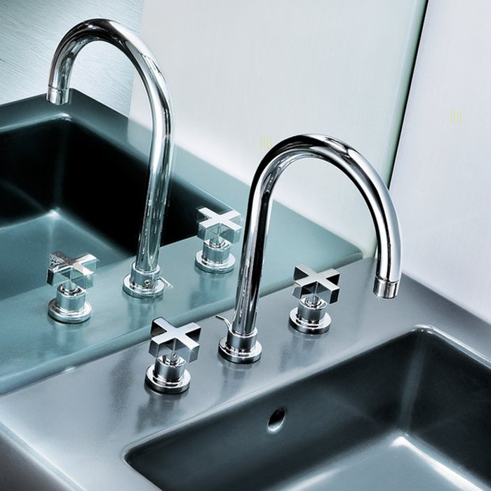 CISAL Barcelona Смеситель для раковины на 3 отверстия с донным клапаном, цвет: хром