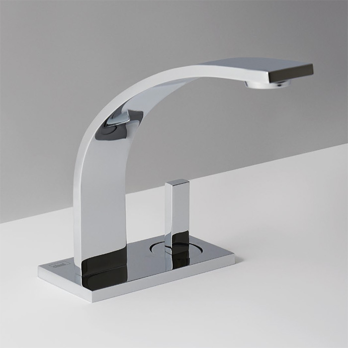 CISAL Wave Смеситель однорычажный для раковины на 2 отверстия без донного клапана, цвет: хром