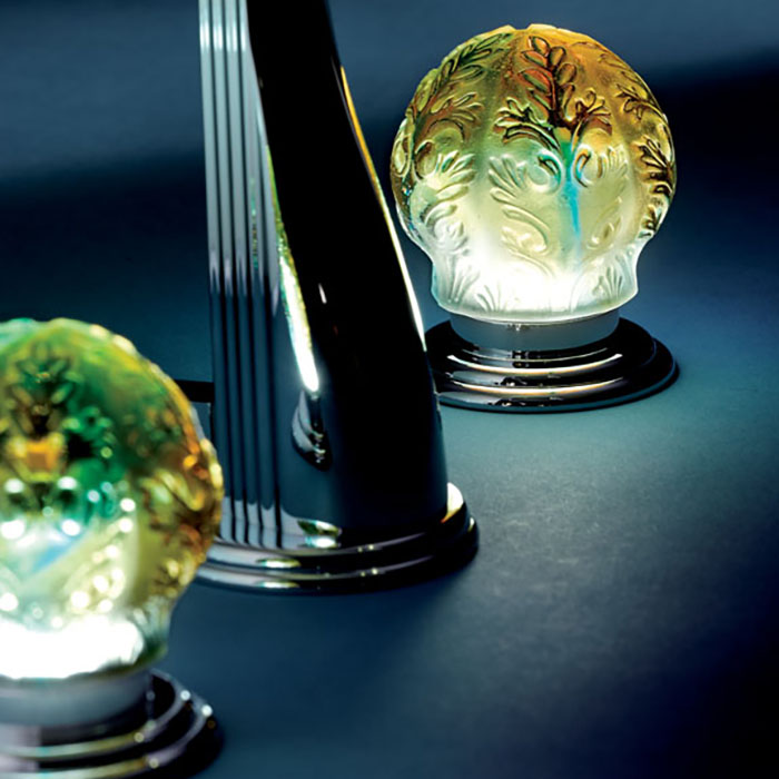  THG Flore Смеситель для раковины на 3 отверстия, ручки с подсветкой, с донным клапаном, цвет: хром