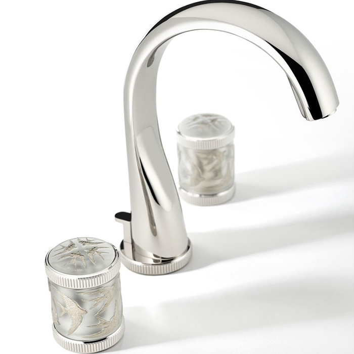 THG Hirondelles Platinum Stamped Смеситель для раковины, 3 отв., цвет: Polished nickel