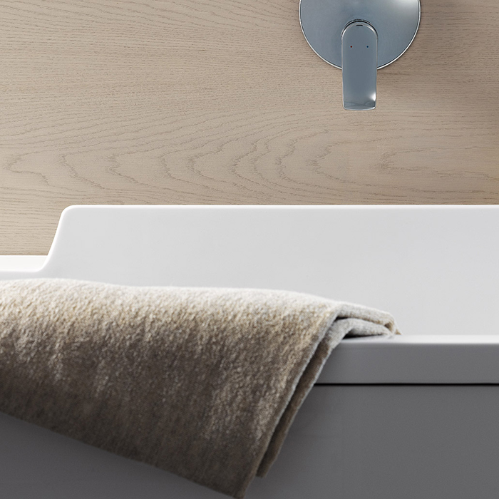 Duravit DuraStyle Ванна 170х75x46см,, прямоугольная, встраиваемая или версия  с панелями и ножками, с наклоном для спины слева, цвет: белый