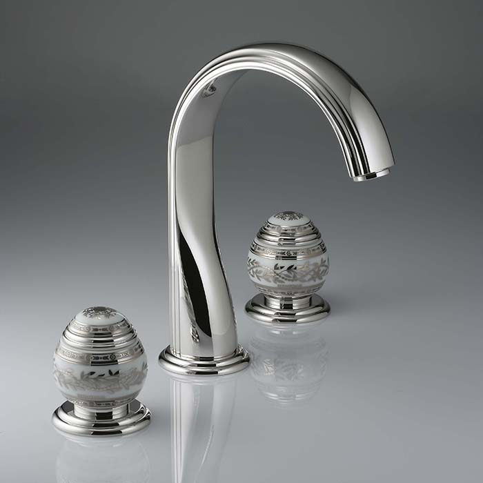 THG Marquise porcelaine blanche Смеситель для раковины, 3 отв., цвет: хром/платина/белый фарфор