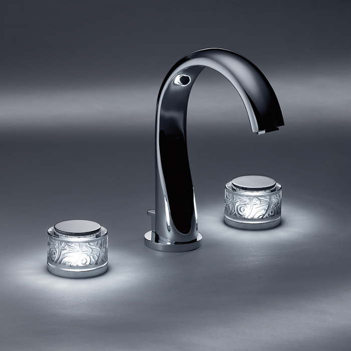 THG Paradise Смеситель для раковины на 3 отверстия, ручки с подсветкой, с донным клапаном, цвет: хром