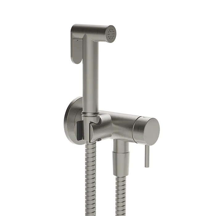 Gessi Cono GESSI TOTAL LOOK Гигиенический душ с наст. держ. со смесителем,с подводом воды и шлангом 1250 мм., цвет: Chrome Br.