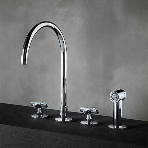 Fantini Icona Classic Смеситель для кухни, 4 отв, без донного клапана, излив 215мм, с ручн душем, цвет: хром