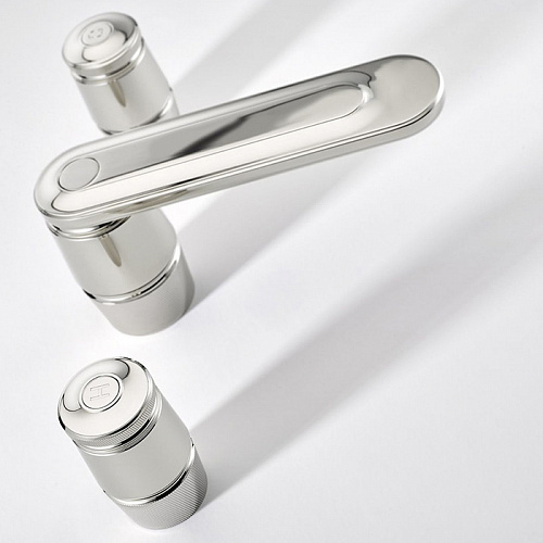 THG CORVAIR Смеситель для раковины на 3 отверстия, с донным клапаном, цвет: хром